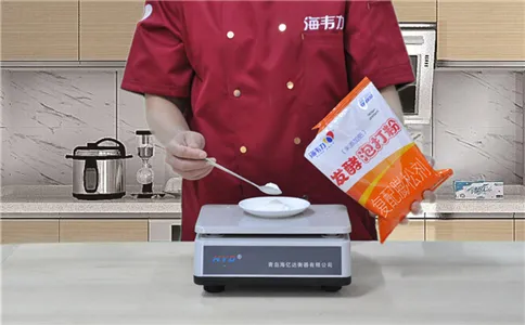 披萨面饼发酵泡打粉的使用方法,称量发酵泡打粉