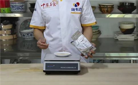 彩虹馒头泡打粉的使用方法,称量酵母