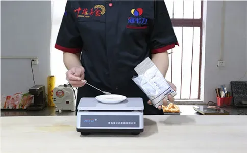 黄豆面馒头泡打粉的使用方法,称量酵母