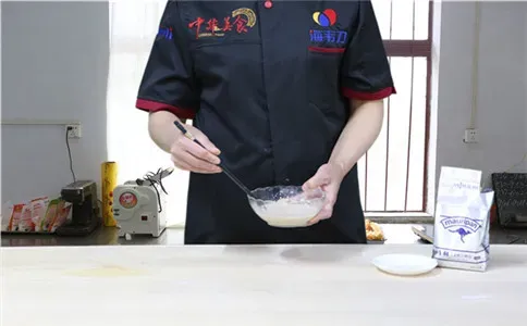 黄豆面馒头泡打粉的使用方法,酵母活化