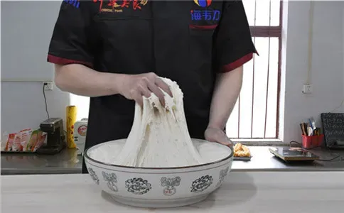 黄豆面馒头泡打粉的使用方法,面团发酵