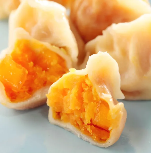鱿鱼鲜虾煎饺的做法步骤