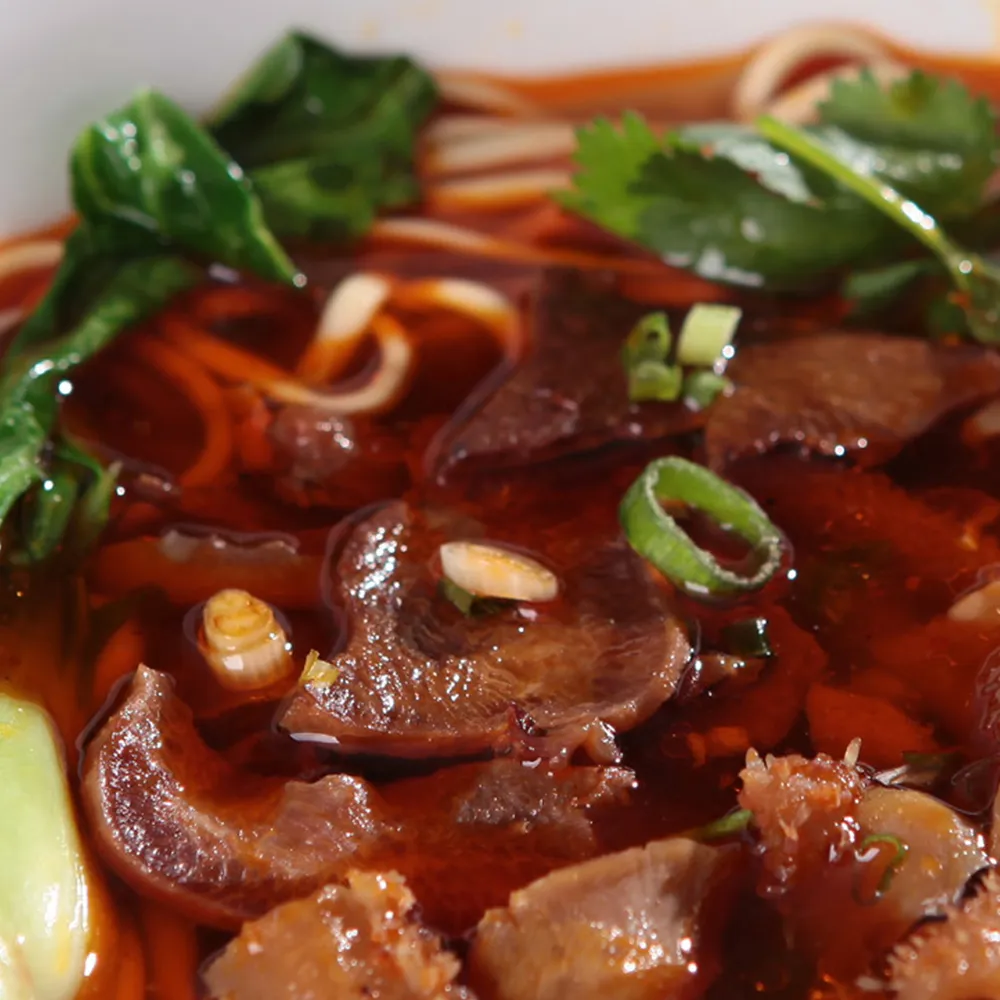 腊肉蛋拌面