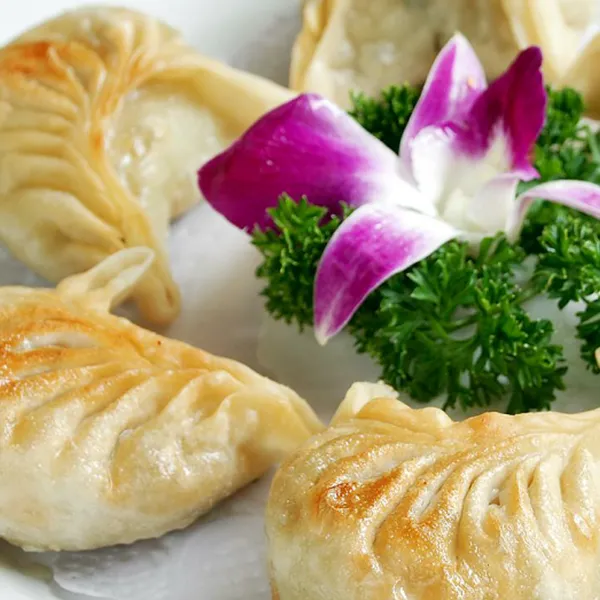 芹菜羊肉蒸饺