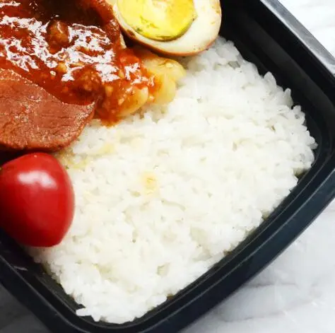 泡椒鸡丁炒饭的做法