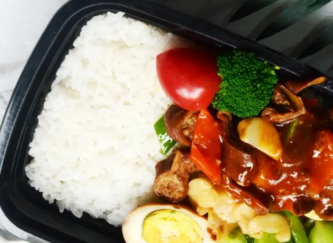 辣味豆腐炒饭的做法