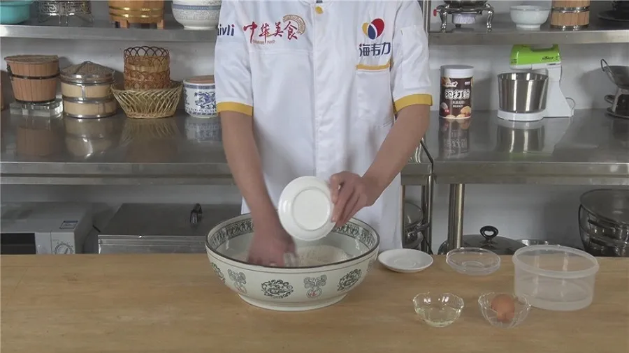 添加膨松剂