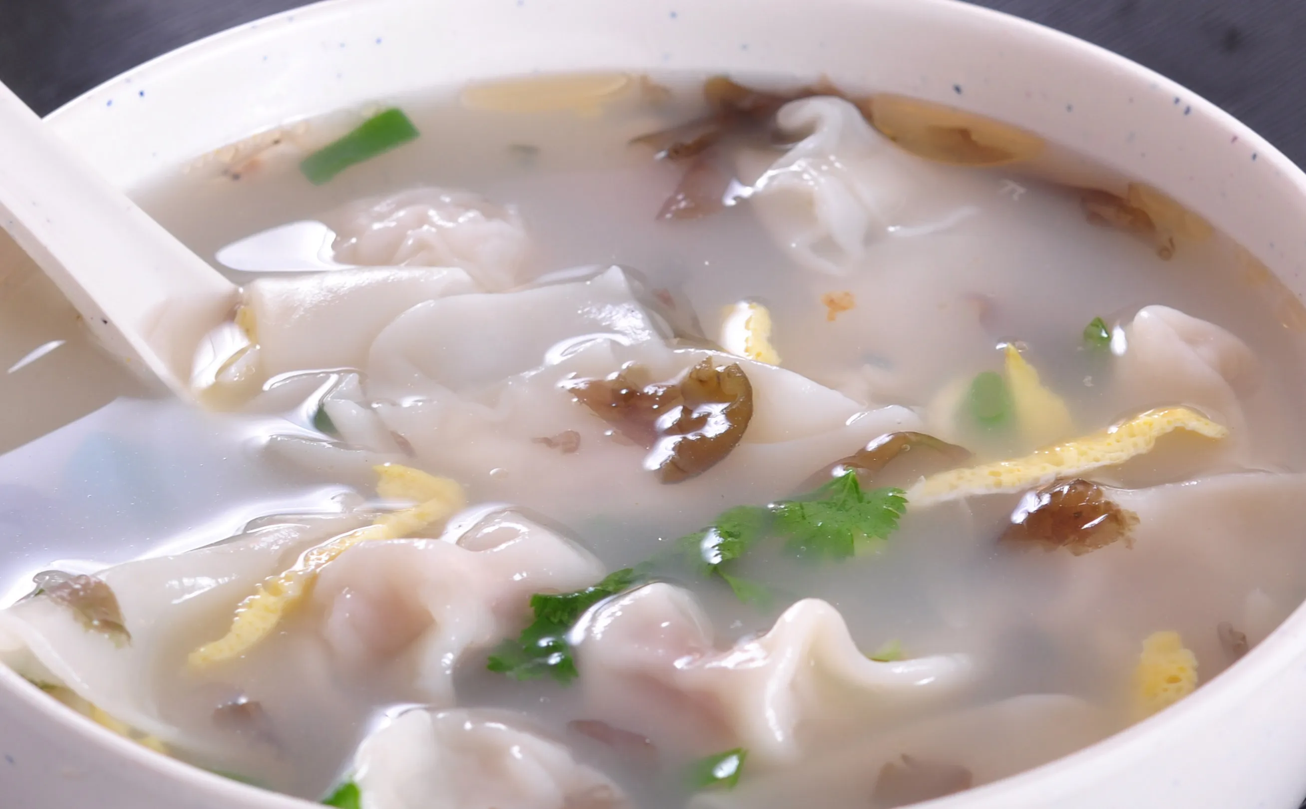 芹菜牛肉馄饨的做法
