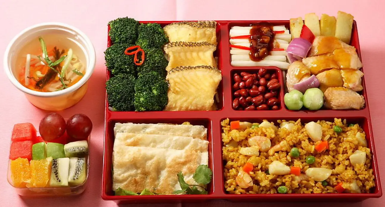 猪肉豆干炒饭的做法步骤