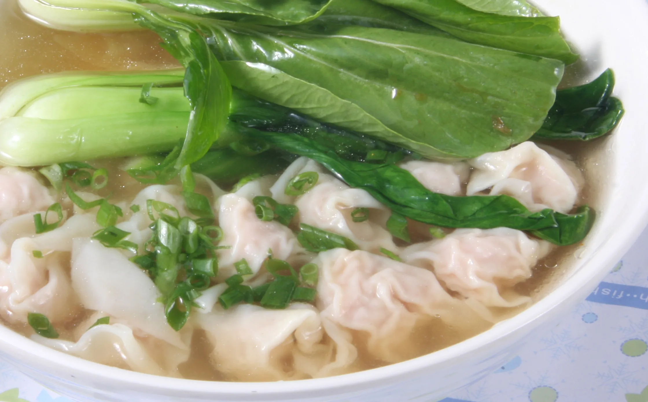 牛肉皮蛋馄饨的做法步骤