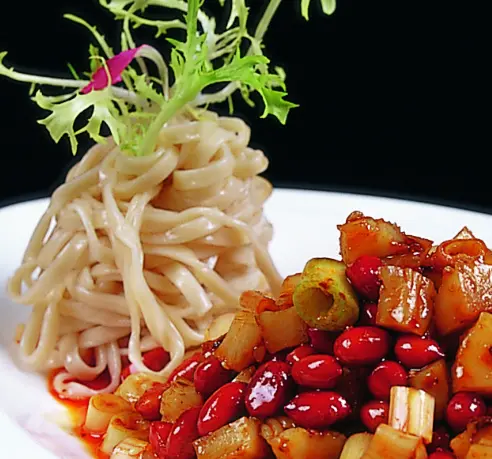 泡菜肉末拌面