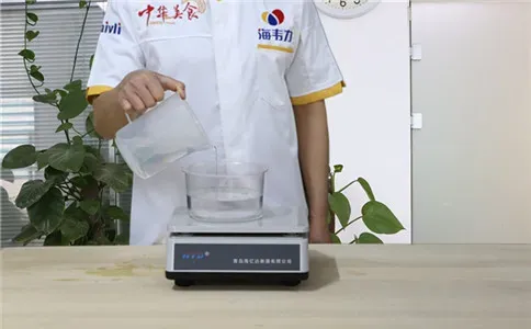 彩虹馒头馒头泡打粉的用法简介,称量水
