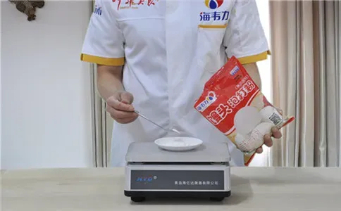 米馒头馒头泡打粉的用法简介,称量泡打粉
