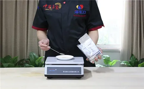 奶香小馒头馒头泡打粉的用法简介,称量酵母
