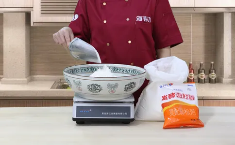 发面千层饼发酵泡打粉的用法简介,称量面粉