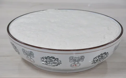 发面千层饼发酵泡打粉的用法简介,发面千层饼发酵好的面团