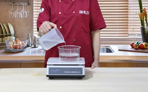 荷叶饼发酵泡打粉的用法简介,称量水