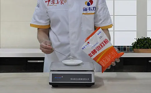 披萨面饼发酵泡打粉的用法简介,称量泡打粉