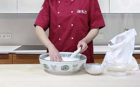 肉夹馍面饼发酵泡打粉的用法简介,泡打粉的用法