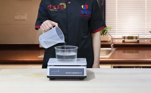 花卷发酵泡打粉的用法简介,称量水
