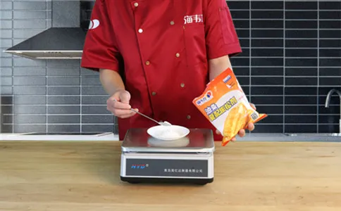 茴香油条膨松剂的用法简介,称量油条膨松剂