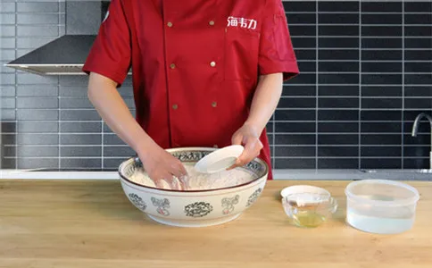 茴香油条膨松剂的用法简介,油条膨松剂的和面方法 茴香油条膨松剂的用法简介,油条膨松剂的和面方法
