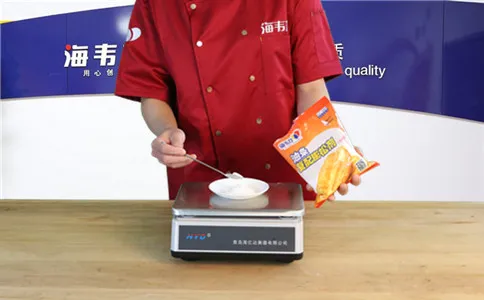 速冻油条膨松剂的用法简介,称量油条膨松剂
