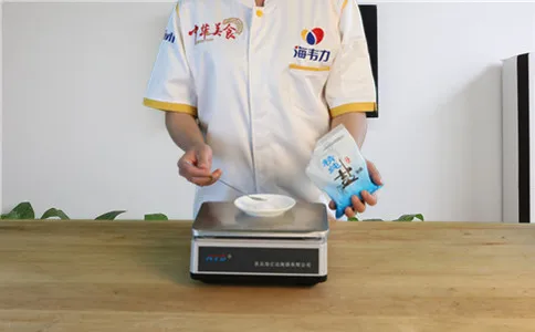 饸饹面增筋剂-面得筋的用法简介,称量食盐