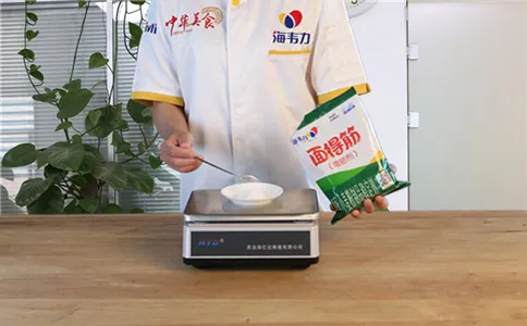 饺子皮增筋剂-面得筋的用法简介,称量面得筋