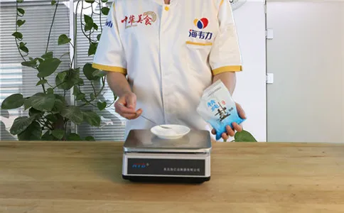 饺子皮增筋剂-面得筋的用法简介,称量食盐