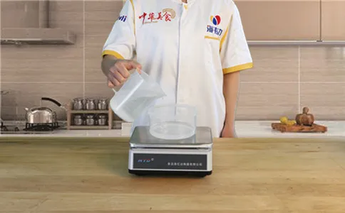 称量水