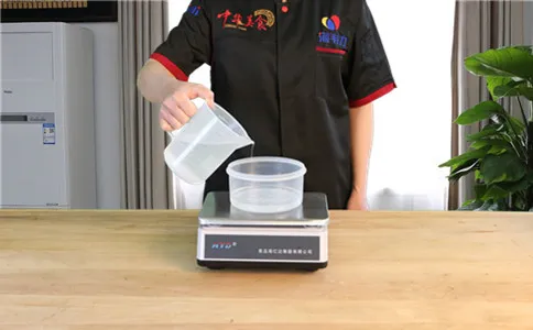 称量水