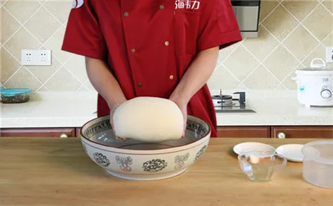 油条合成光滑面团