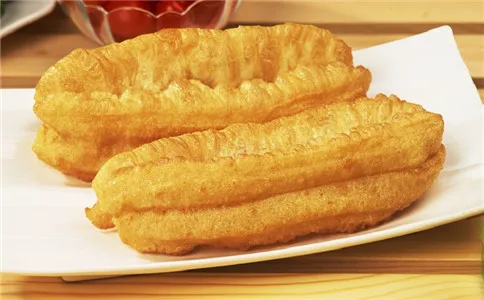 酥脆油条