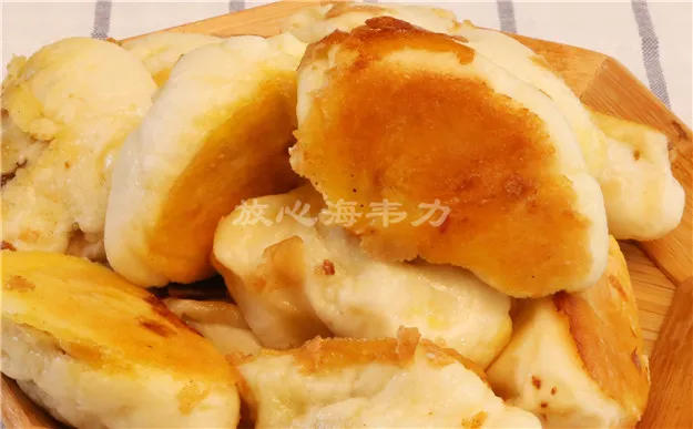芝麻枣包的做法,芝麻枣包的家常做法