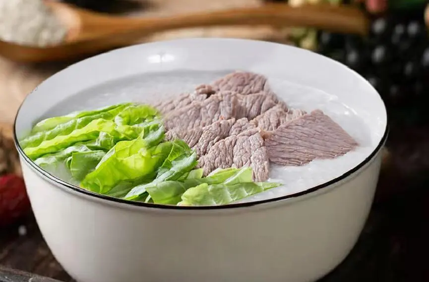 莲藕香菇汤的做法