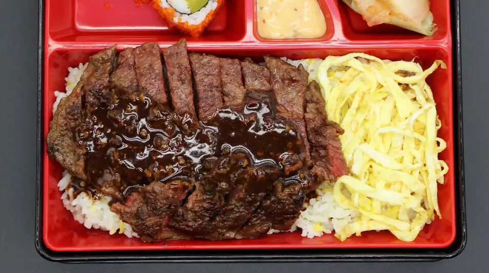 青菜土豆拌饭