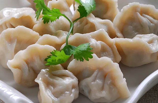 豆芽笋饺的做法步骤