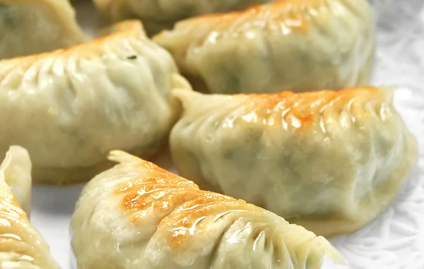 韭菜生蚝炸饺的做法步骤
