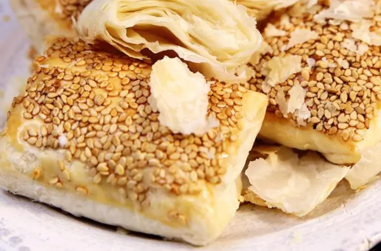 萝卜丝白皮酥饼的做法步骤 萝卜丝白皮酥饼的做法步骤