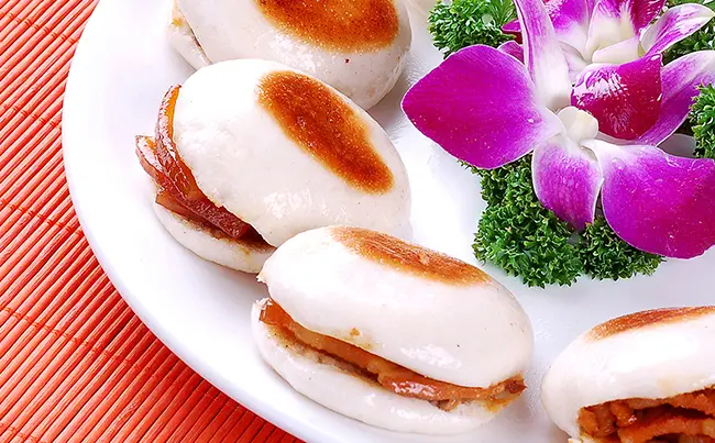 韭菜鸡蛋灌饼
