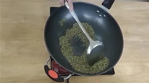 茴香炒制