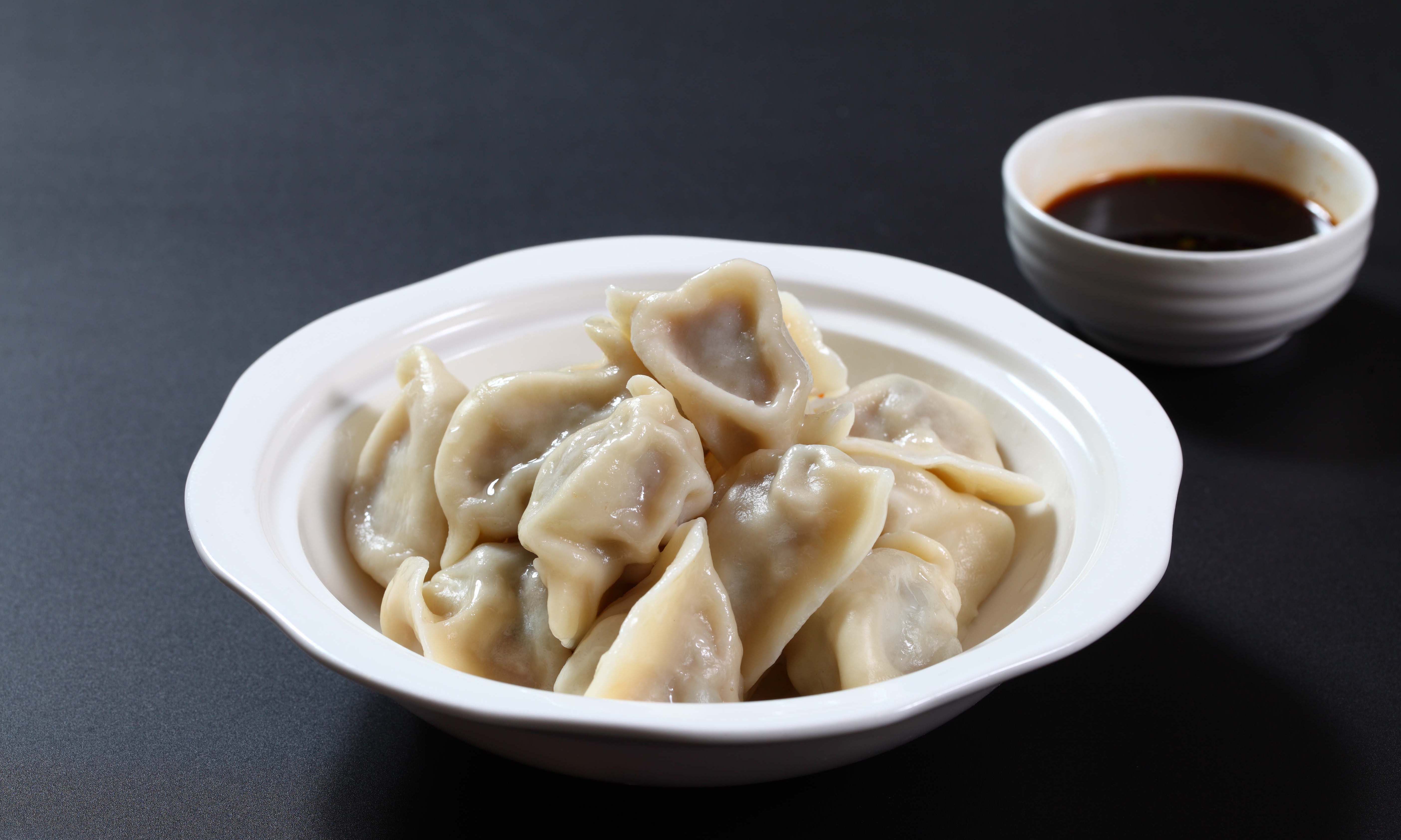 芹菜鸡肉饺的做法步骤