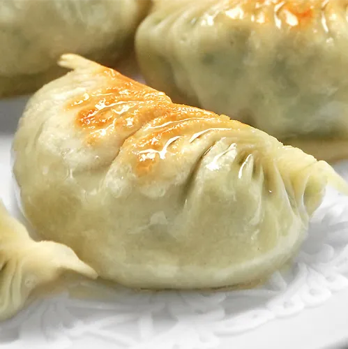 酸白菜牛肉蒸饺