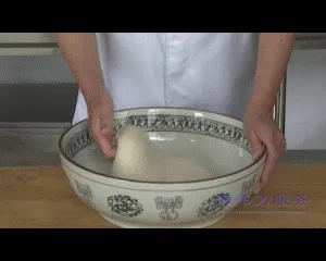 如何解决面团稀软的问题