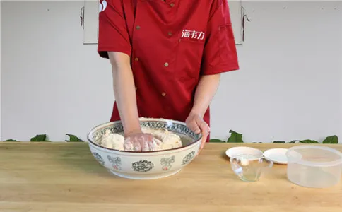 海韦力快速油条膨松剂,和面