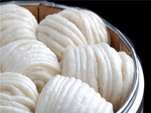 菱粉拉皮卷的做法