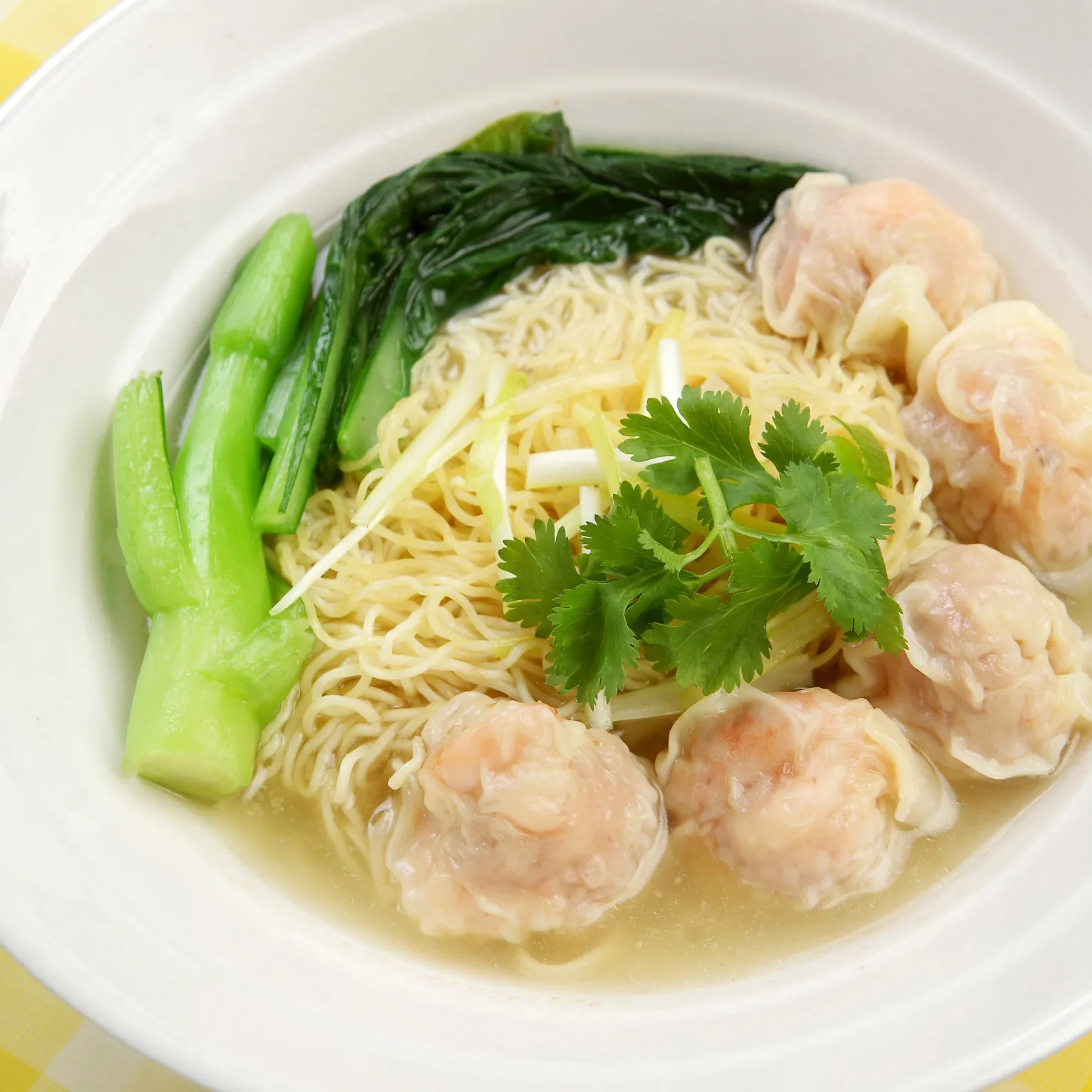 蛋煎菠菜虾仁馄饨的做法