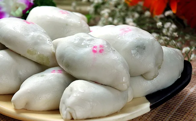 葡萄干桃仁面包的做法