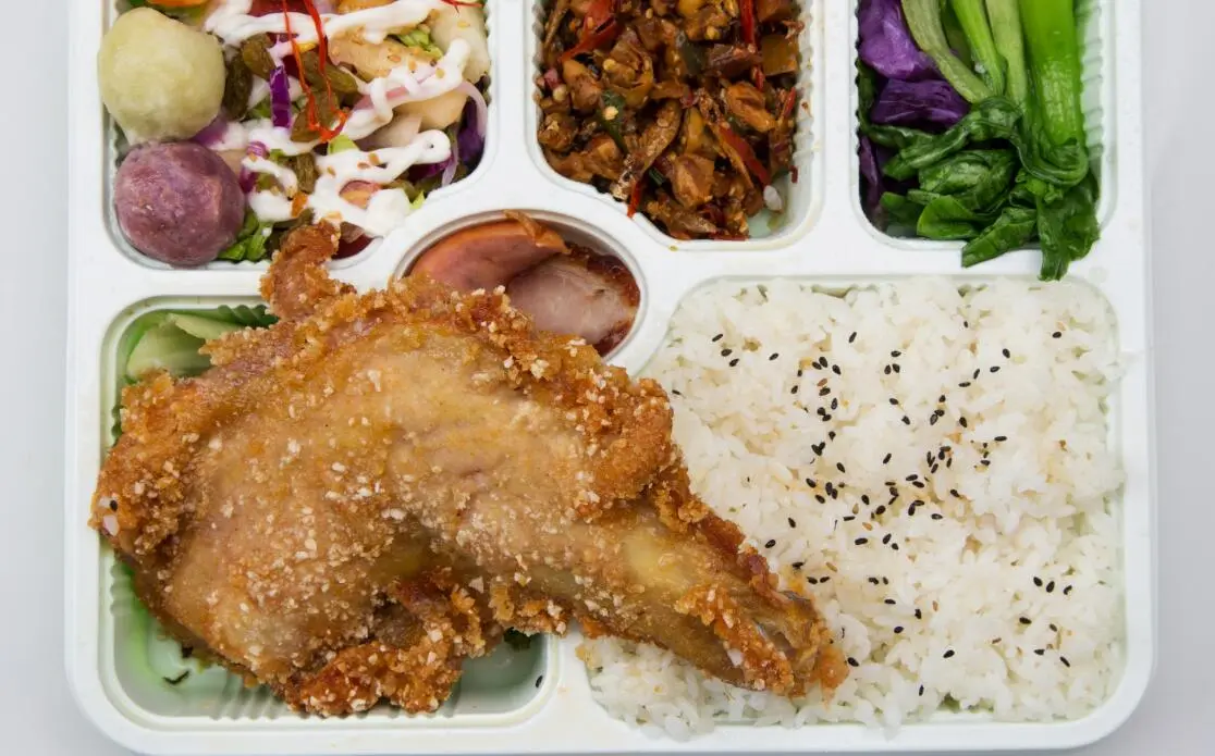 北菇滑鸡煲仔饭的做法步骤